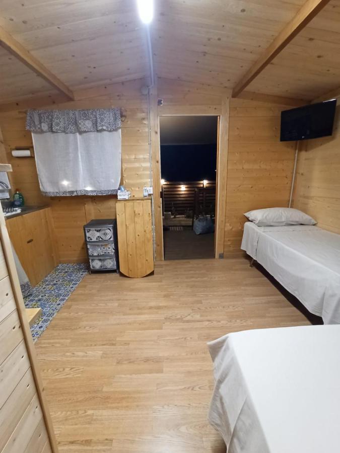 I Due Mari Apartment Portopalo Di Capo Passero Bagian luar foto