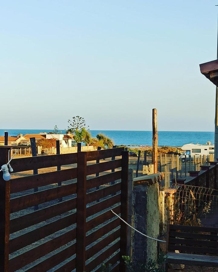 I Due Mari Apartment Portopalo Di Capo Passero Bagian luar foto