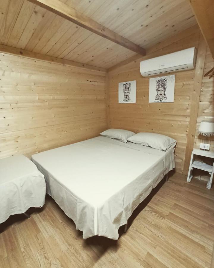 I Due Mari Apartment Portopalo Di Capo Passero Bagian luar foto